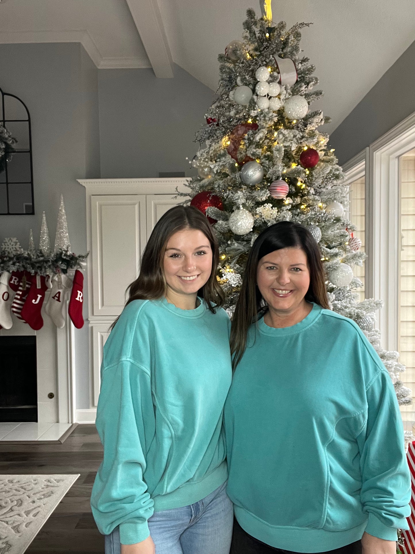 Turquoise Pullover